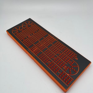 Cribbage Board: handgemaakt, milieuvriendelijk en perfect reisformaat, klassiek 3D-geprint Cribbage-bordspel voor volwassenen, geweldig kerstcadeau.