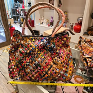 Multicolored multicolored woven leather bag made in Italy, very spacious, classic ethnic sporty style image 3