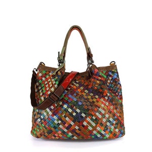 Multicolored multicolored woven leather bag made in Italy, very spacious, classic ethnic sporty style image 2