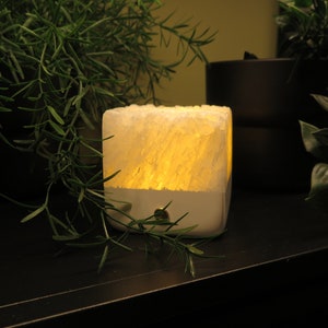 Selenite Crystal Cube Lamp: Chargeable Mineral Nightlight
