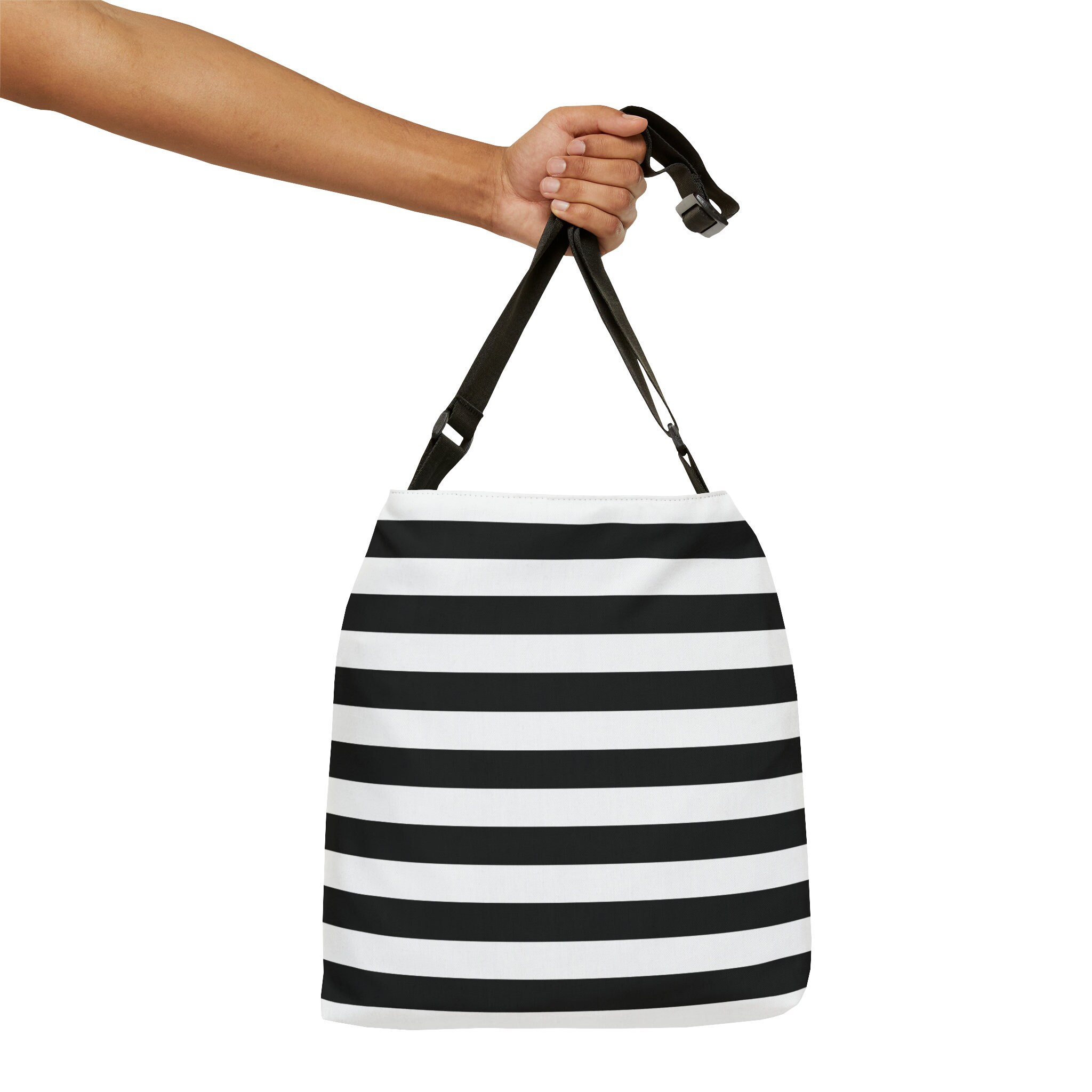 UMBRO■Wayfinder Tote Cross Bag■送料込 Tote Bag Black & White: Stylish and Adjustable Premium Bag