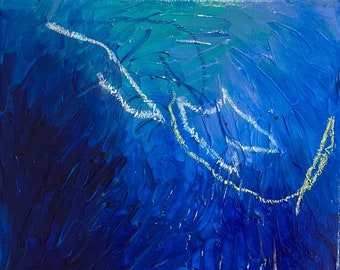 Puede incluir: Pintura abstracta con fondo azul y líneas blancas y amarillas. Las líneas son gruesas y onduladas, creando una sensación de movimiento. La pintura es texturizada y tiene una superficie rugosa.