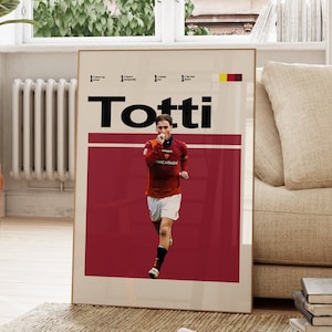 Poster di Francesco Totti, poster della squadra di calcio dell'AS Roma, stampa artistica di Totti, poster da parete dedicato al calcio, arte ispirata a Totti, poster scaricabile di Totti.