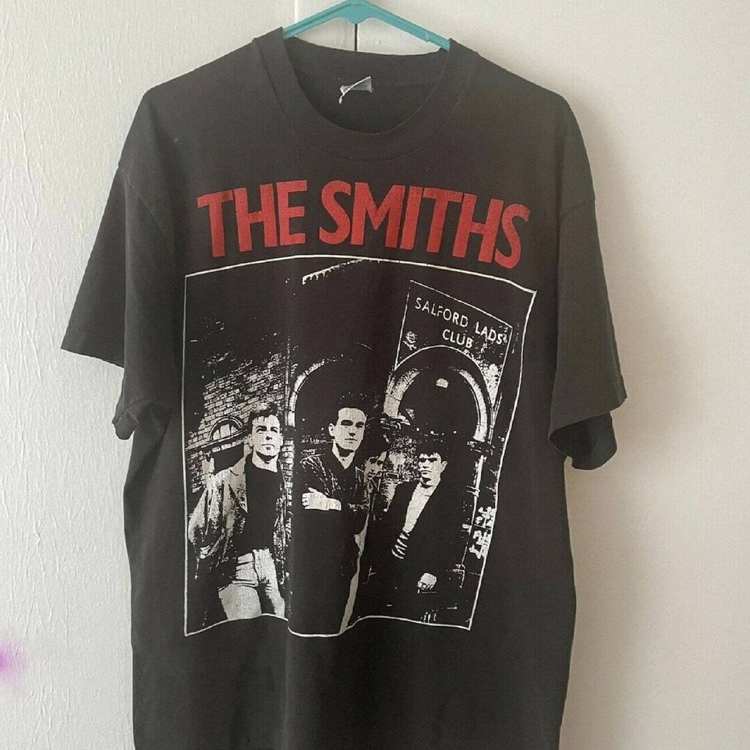 the rock black shirt picture