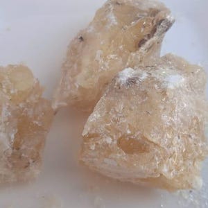 Weißer Benzoe Räucherstäbchen - جاوي أبيض - Reines Naturharz für spirituellen Gebrauch