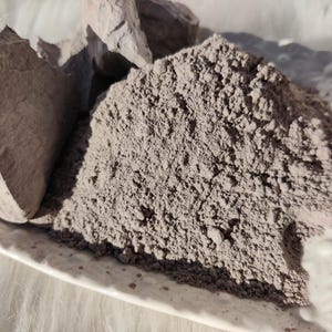 Ultra-Fine White Kaolin Clay – Natural Face Mask & Skin Cleanser