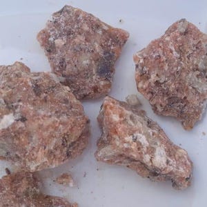 Premium Jawi Basha Incense – Natural Aromatic Resin from Morocco
