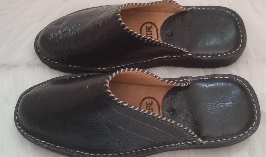 Babouches en cuir marocain noir Chaussures marocaines tradicional