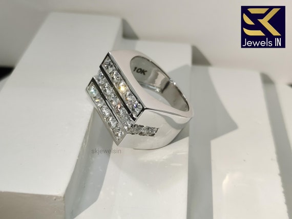 Round Moissanite Men's Ring, 10K White Gold Channel Set Ring For Men, Gift For Him, Personalized gifts, VVS Moissanite