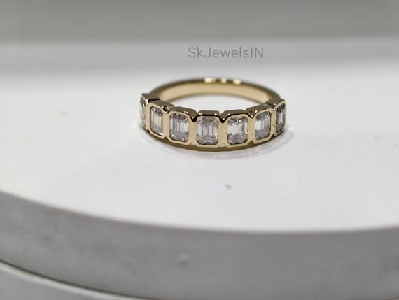 14K Gold Bezel Set Seven Stone Moissanite Band Ring | Stacking Diamond Ring | Dainty Moissanite Ring Gift For Women Art deco