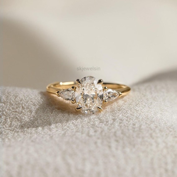 18K Gold Oval Moissanite Engagement Ring, Pear accents Three Stone Wedding Ring Anniversary Gifts Promise Ring Gifts for Women