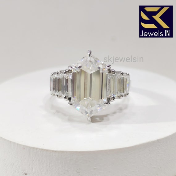 Dutch marquise Engagement ring, 10K 14K Gold Unique Wedding Ring For Women, Moissanite Baguette Halo ring for Anniversary Gifts, Handmade