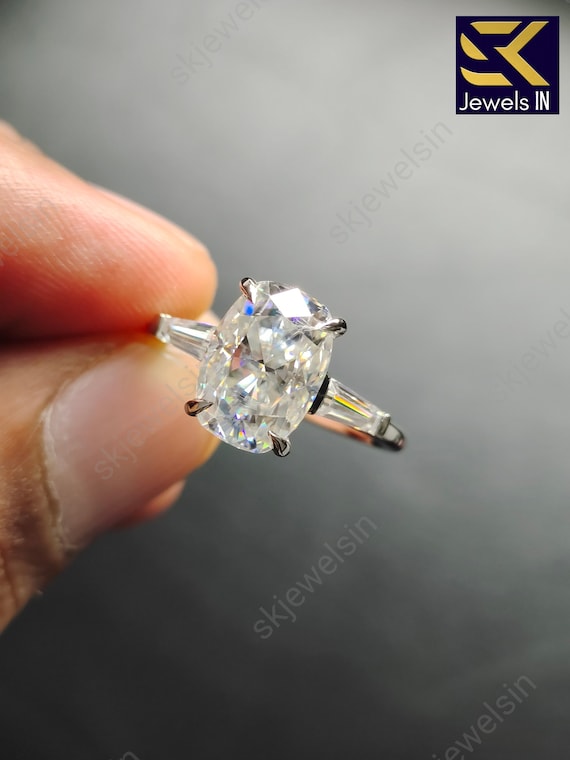 Elongated Cushion Cut Moissanite Engagement Ring, 14K White Gold Three Stone Wedding Ring, Unique Gold Promise Ring, Personalized gifts