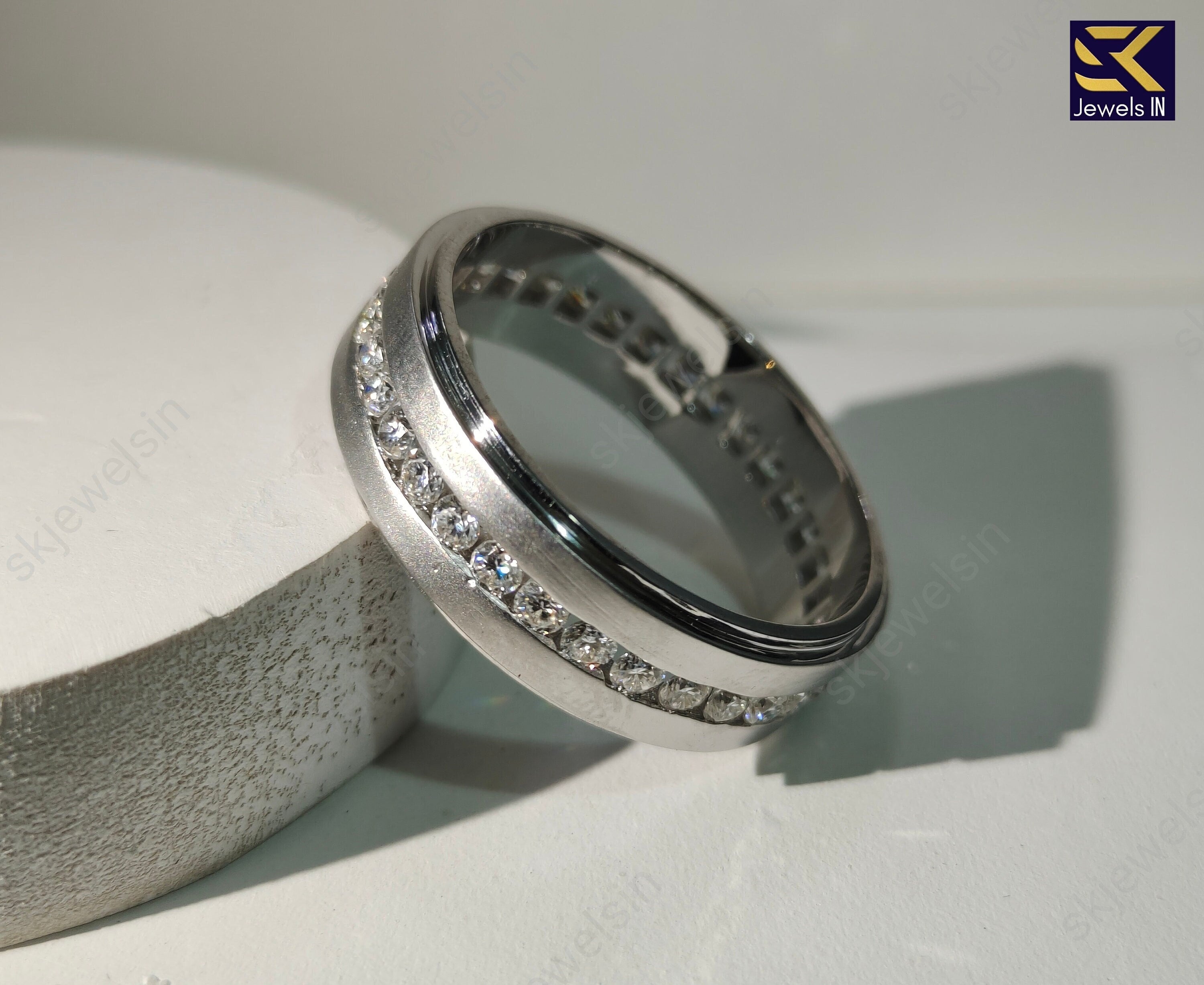 14K White Gold Moissanite Men's Wedding Band: Matte Eternity Ring