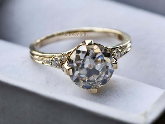 Antique Old Mine Cut Moissanite Engagement Ring, 14K Gold Halo Wedding Ring, Old European Diamond Ring For Women Gift for her