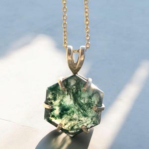 Moss Agate Necklace, Natural Hexagon Cut Moss Agate, Sterling Silver Pendant, Green Gem Necklace, Moss Agate Jewelry, Daily Wear Pendant