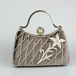 Tasche, Tasche Geschenke, Brautjungfer Geschenke Tasche, Hochzeitsgeschenke Tasche, Hochzeit, Hochzeit Hochzeitsbevorzugungen, benutzerdefinierte Tasche, benutzerdefinierte Einkaufstasche, gestickte Taschen, handgemachtes Geschenk