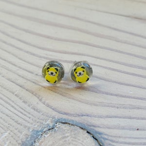 Small resin bear earrings