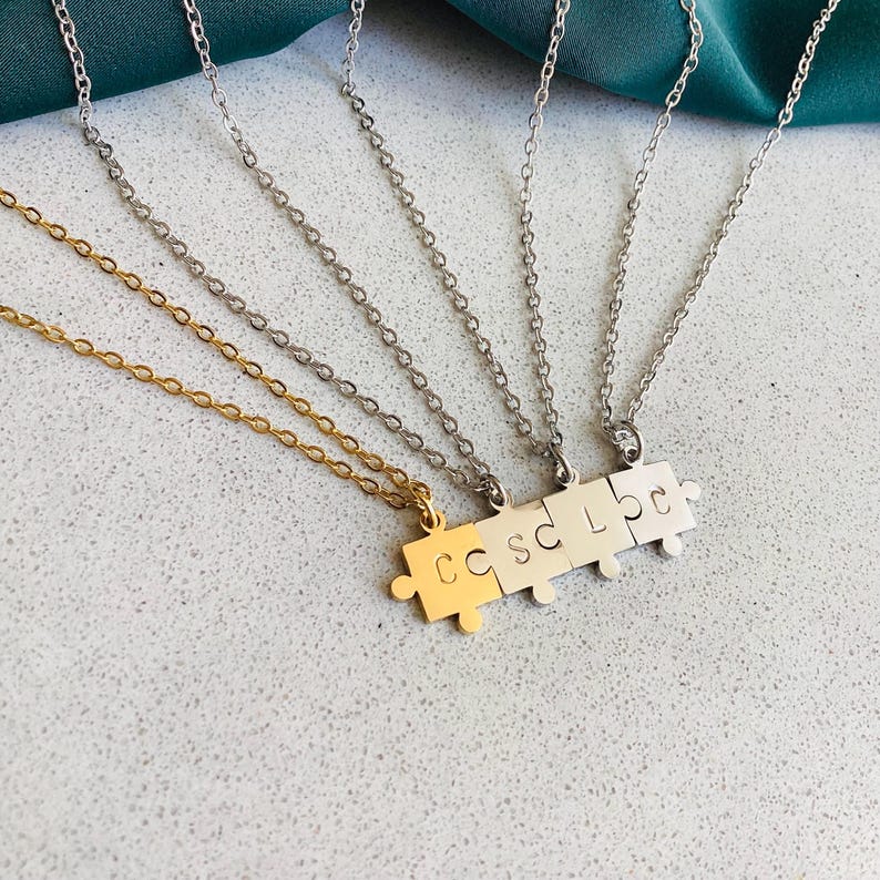 collier puzzle personnalise - cadeau amis