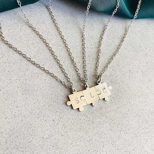 collier personnalise pendentif puzzle - cadeau pour la famille