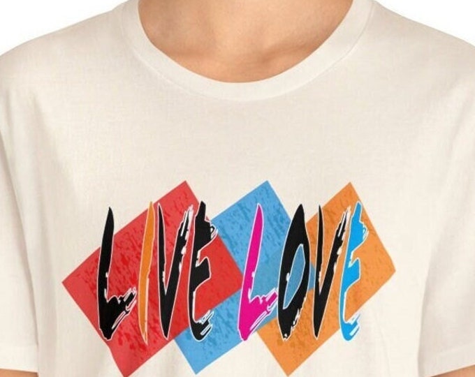 Live Love t shirts | Motivational Positive Vibes | Trendy Peace-Loving Short Sleeve Loose fit T-shirt