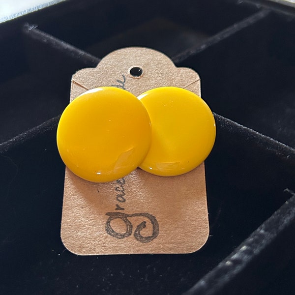 Vintage 80’s style Sunshine Yellow Circle Acrylic Post Earrings