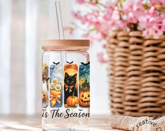 Szklana puszka na mrożoną kawę na Halloween z bambusową pokrywką – duch, dynia, kot