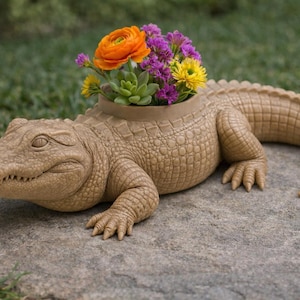 Crocodile Planter STL – Alligator Flower Pot – Animal Planter 3D Print – Garden Decor (Digital Download)