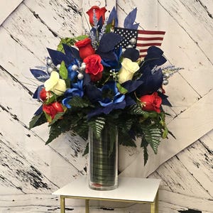 Herdenkingsarrangement, Begraafplaatsarrangement, condoleancearrangement, arrangement, arrangement graf, begrafenisbloemen