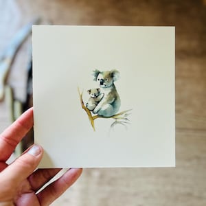 Original Aquarell Bild / Aquarellbild Koala Baby Geborgenheit  / Minimalistisch / Koalabild / Watercolor Painting  / Mini Aquarell Miniatur