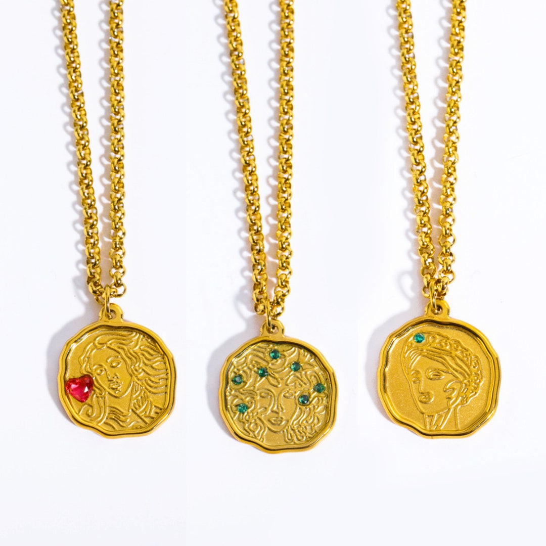 Antique Medusa Necklace Medusa Head Pendant, Mythology Necklace, Gift