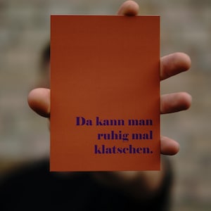 Postkarte Da kann man ruhig mal Klatschen. Grußkarte Sprüche Geschenkartikel besondere Geschenkideen für deine Liebsten