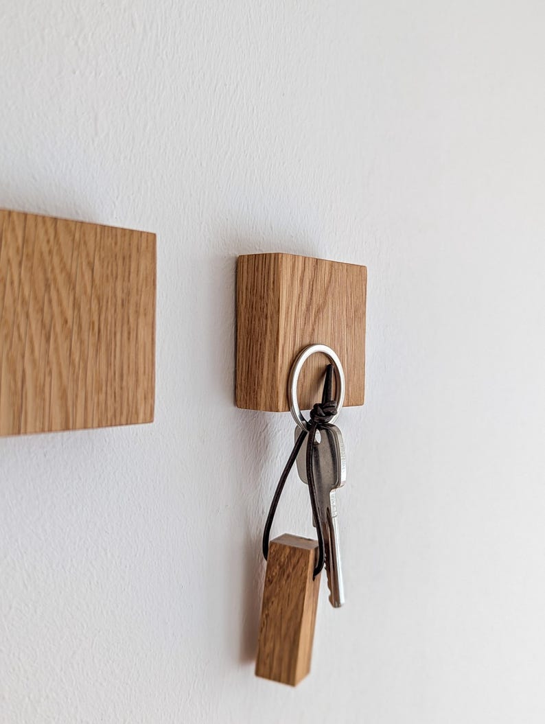 Natural oak magnetic key holder – sleek wooden wall decor for keys and metal items