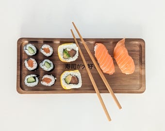 Tagliere per sushi, Sushi love, tagliere in legno di acacia inciso, individuale