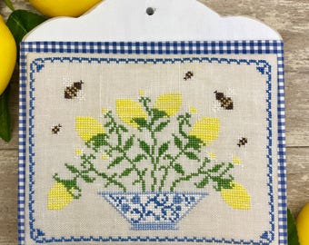 I limoni della vita - The Proper Stitcher - COPIA CARTACEA - Schema punto croce - Disegno originale
