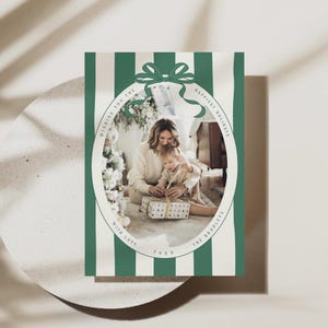 Kerstfotokaart Foto Vakantiekaart Afdrukbare Grillige strikkaart Bewerkbare DIY-sjabloon Coquette Frame Fotokaart Afdrukbaar, 0067