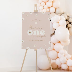 Cartello di benvenuto per compleanno con margherita, retro, poster con margherita, splendido poster per il primo compleanno, modello stampabile moderno per compleanno con fiori in stile boho, 0019