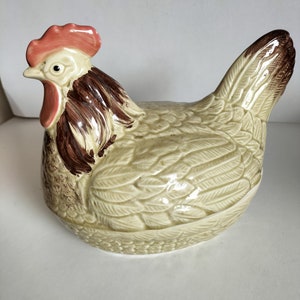 Vintage Hen Terrine Egg Holder Ceramic Chicken Hen on a Nest Pottery  Chicken Chicken Egg Holder Egg Holder vintage Farmhouse Decor 