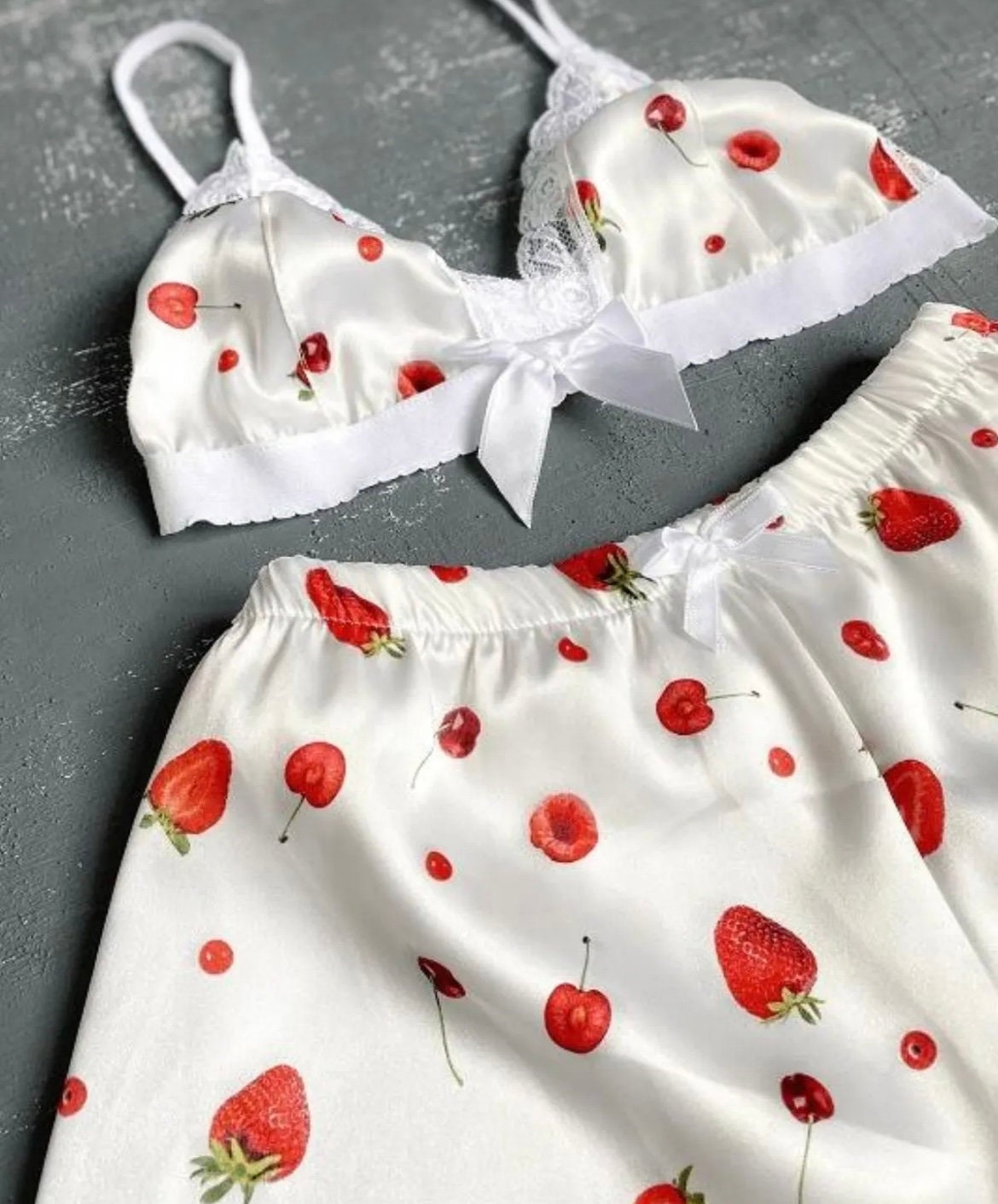 Strawberry / Print Milk Silk Bra & Panty Set – Glamour Secrets