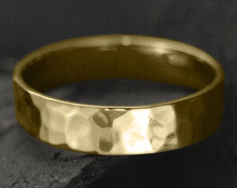 4mm 9K Solid Gold Gehämmerter Flacher Ring, Gehämmerter Ring, Gold Ehering, Rustikaler Gold Ehering, Gehämmerter Matt Ring, Handgefertigt