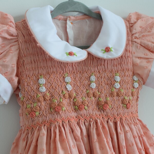 Floral Smocked dress,Hand Smocked Dress 100% cotton｜hand made embroidered dress,Toddler Baby Dress for Gift,Heirloom smock dress,Peach Pink