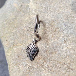 Belly Ring Leaf Silver Hoop Clicker Ring Helix Conch Daith cartilage earring nature Boho navel button piercing jewelry 14g 16g elf plant