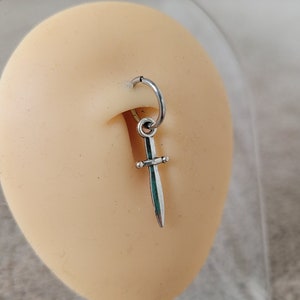 14g 16g buik ring hoepel mes dolk goth zilver kleine clicker zwaard punk navel knop piercing sieraden punk Helix conch Daith kraakbeen