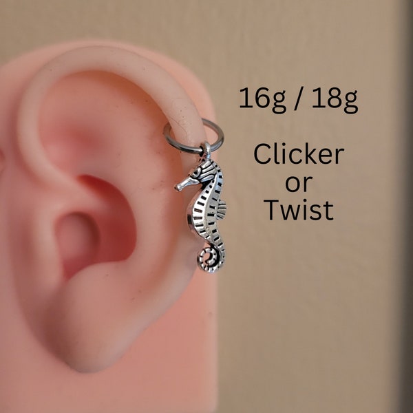 18g 16g Silver Seahorse Clicker Ring Hoop Dangle Charm Helix Rook Daith Tragus Earring cartilage piercing ear 8mm 10mm beach boho ocean sea