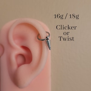 18g 16g Silver Goth Spike Hinged Clicker Ring Hoop Dangle Charm Helix Rook Daith Tragus Earring cartilage piercing ear 8mm 10mm punk alt men