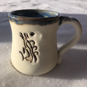 Deerstone Keramiktasse handgefertigt