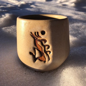 Deerstone Keramiktasse handgefertigt