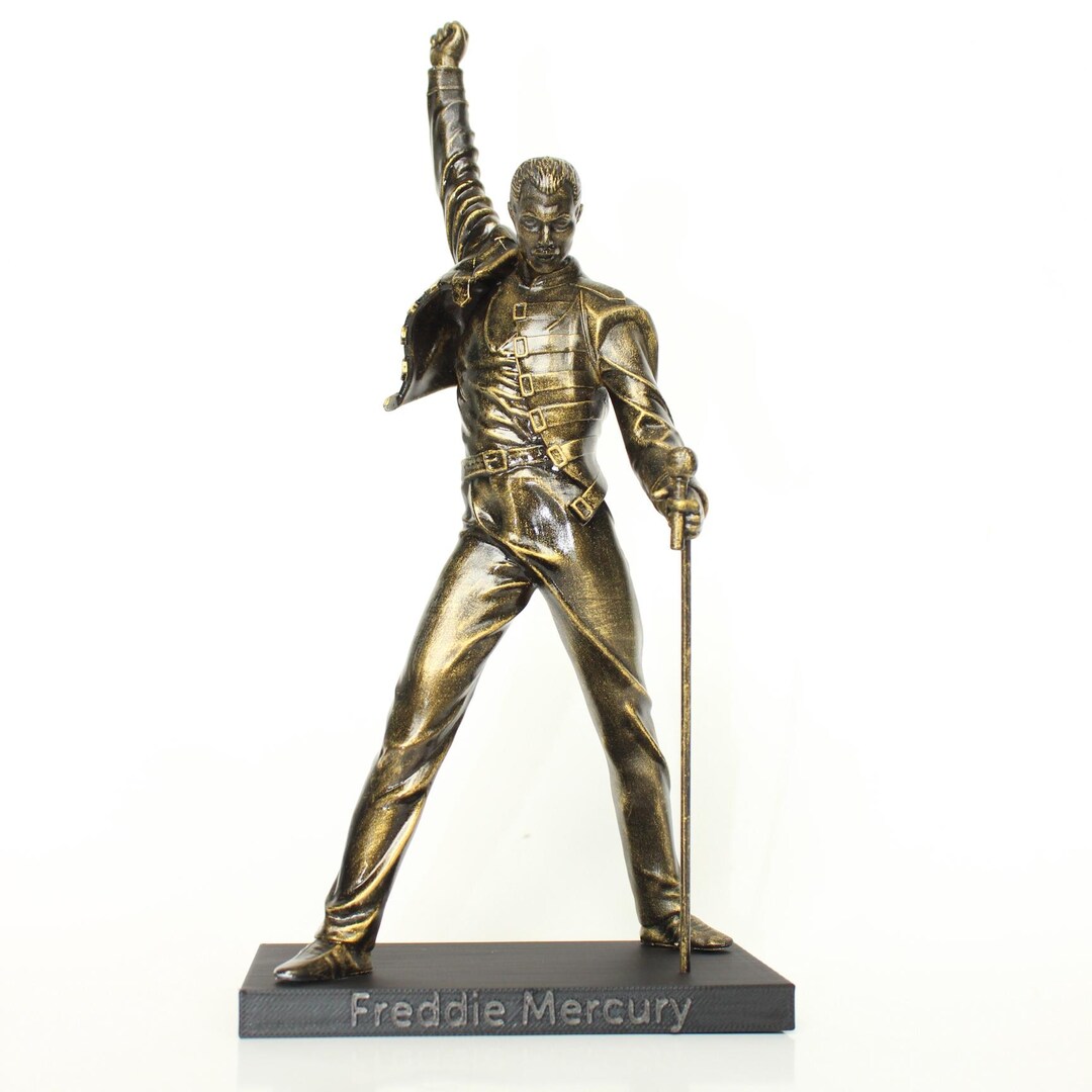 Freddie Mercury Resin Figurine - Airbrushed - Unique 22cm Decoration