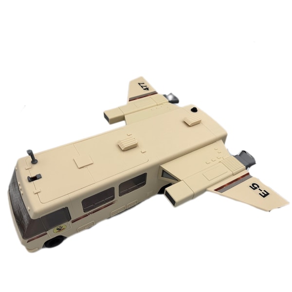 Eagle 5 Spaceballs Winnebago Playset – 3.75" Scale Spaceballs Vehicle with LED Engines