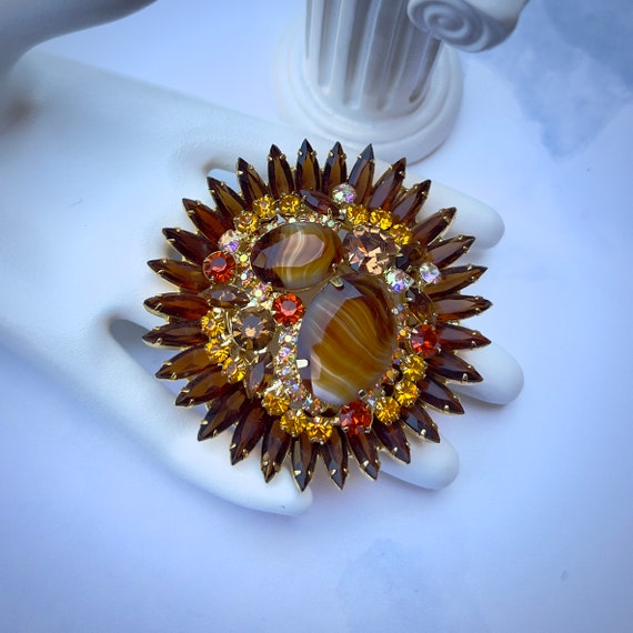 JULIANA D&E - Dazzling brooch from 1964 in amber,… - image 2